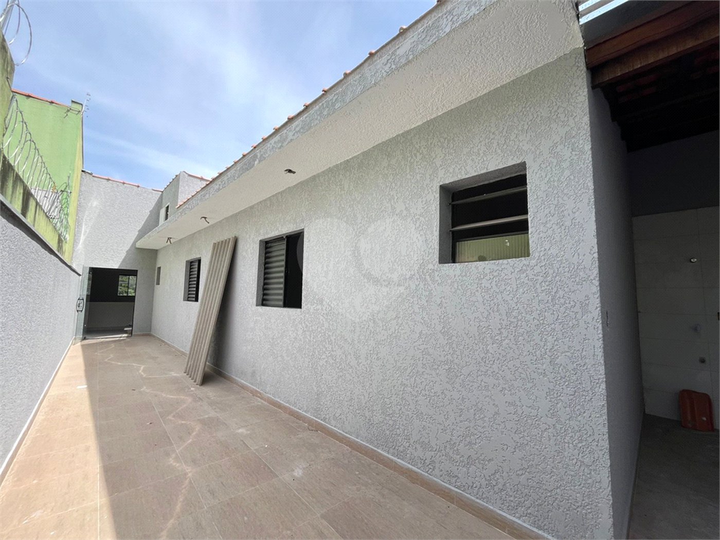 Casa à venda com 2 quartos, sendo 1 suíte, em Ipanema Ville, Sorocaba, SP