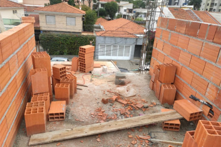 Casa para alugar com 1 quarto no condomínio Residencial Nivi, São Paulo - SP