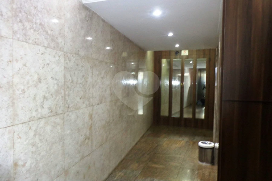 Apartamento à venda com 4 quartos, sendo 1 suíte,  em Santana, São Paulo, SP