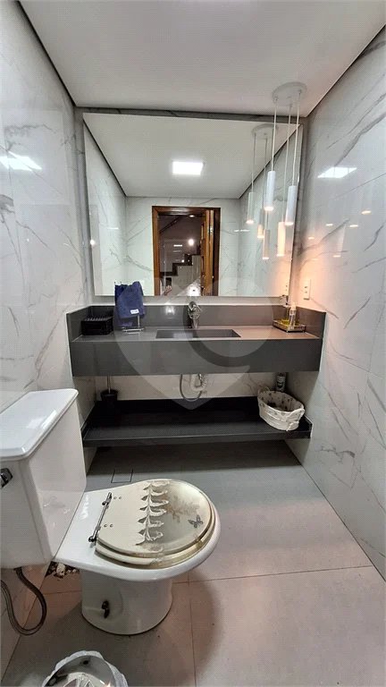 Casa à venda com 3 quartos, sendo 2 suítes, em Vila Medeiros, São Paulo, SP