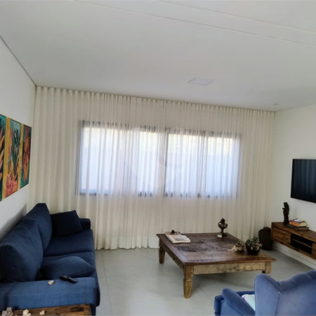 Casa à venda ou para alugar com 4 suítes no condomínio Itaporã, Atibaia - SP