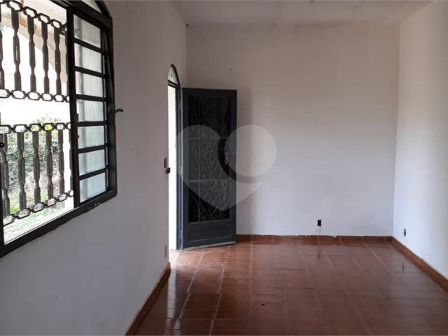 Casa à venda com 2 quartos em Mato Dentro, Mairiporã, SP
