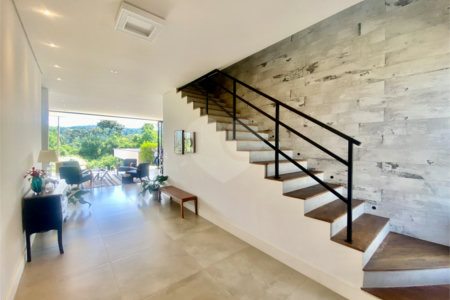Casa à venda com 5 suítes em Glebas, Louveira, SP