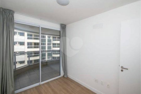 Apartamento à venda com 2 quartos, sendo 1 suíte, em Camorim, Rio de Janeiro, RJ