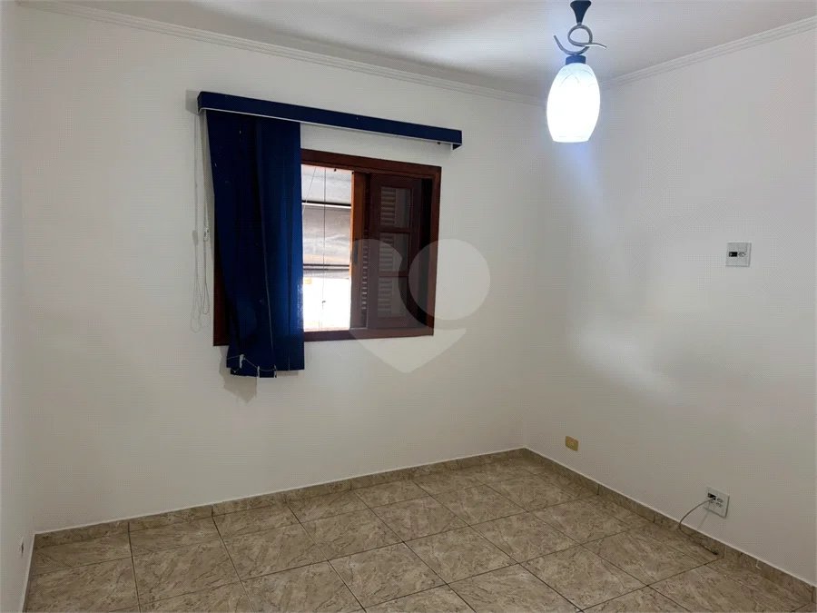 Sobrado à venda ou para alugar com 3 suítes em Vila Sônia, São Paulo, SP