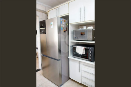 Casa à venda com 222m², 3 quartos e 2 vagas