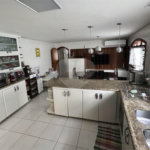 Casa à venda com 3 quartos, sendo 1 suíte,  no condomínio Residencial Nabuco de Araújo, São Paulo - SP