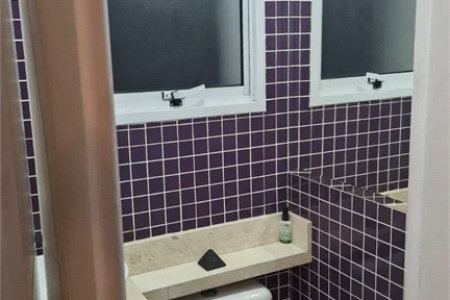 Casa à venda com 3 quartos, sendo 1 suíte, no condomínio Moradas do Horto, São Paulo - SP