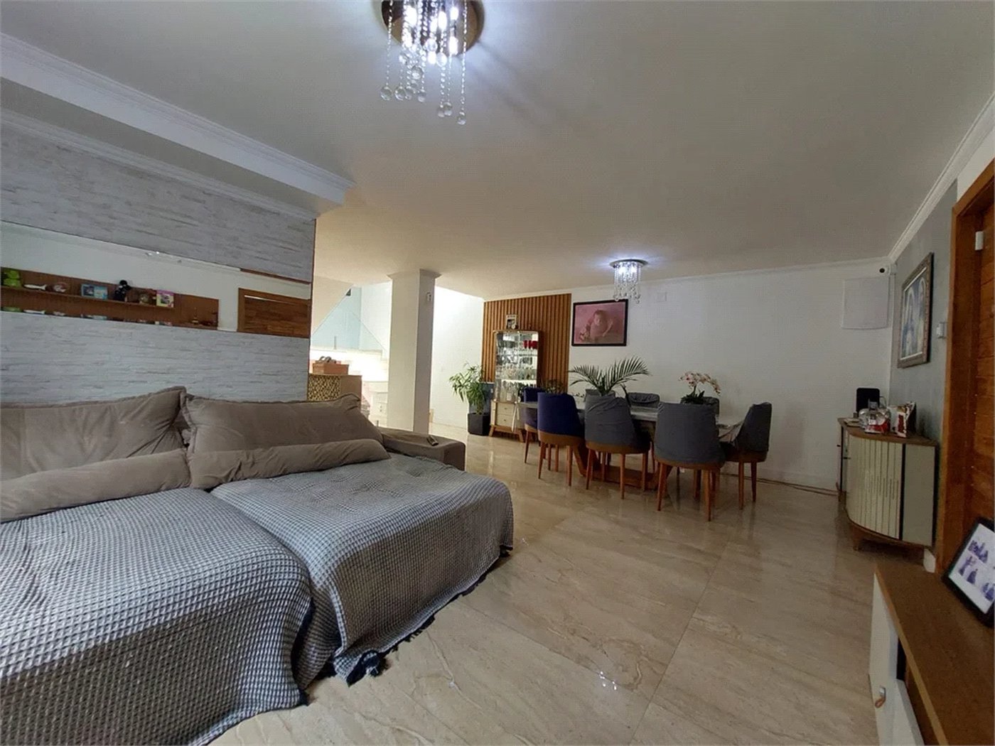 Casa à venda ou para alugar com 4 suítes em Lapa, São Paulo, SP