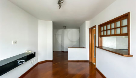 Apartamento à venda com 2 suítes em Indianópolis, São Paulo, SP