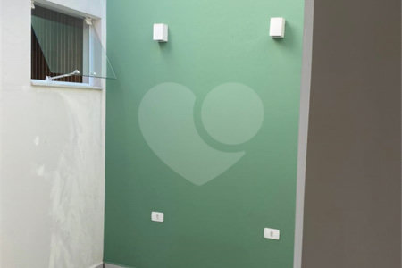 Casa à venda com 2 quartos, sendo 1 suíte, no condomínio Ilha das Águas, Salto - SP