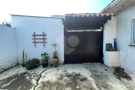 Casa à venda com 2 quartos, sendo 1 suíte, em Retiro das Fontes, Atibaia, SP
