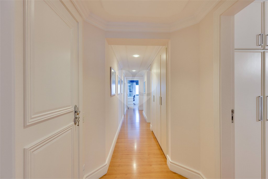 Apartamento à venda ou para alugar com 4 suítes em Alto da Boa Vista, São Paulo, SP