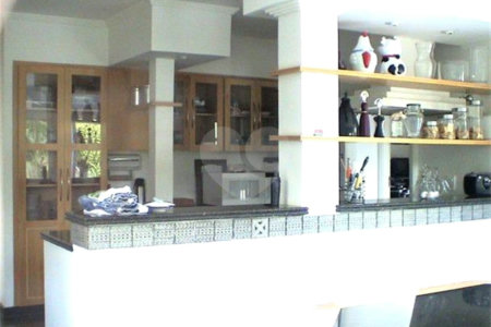 Casa à venda com 6 quartos, sendo 5 suítes, no condomínio São Joaquim, Vinhedo - SP