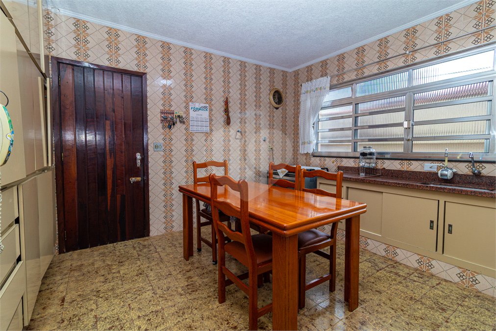Casa Térrea à venda com 3 quartos, sendo 1 suíte, em Interlagos, São Paulo, SP
