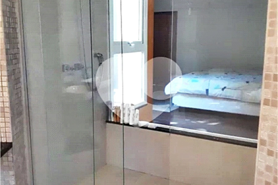 Casa à venda com 4 quartos, sendo 2 suítes, no condomínio Campos de Mairiporã Gleba 1, Mairiporã - SP