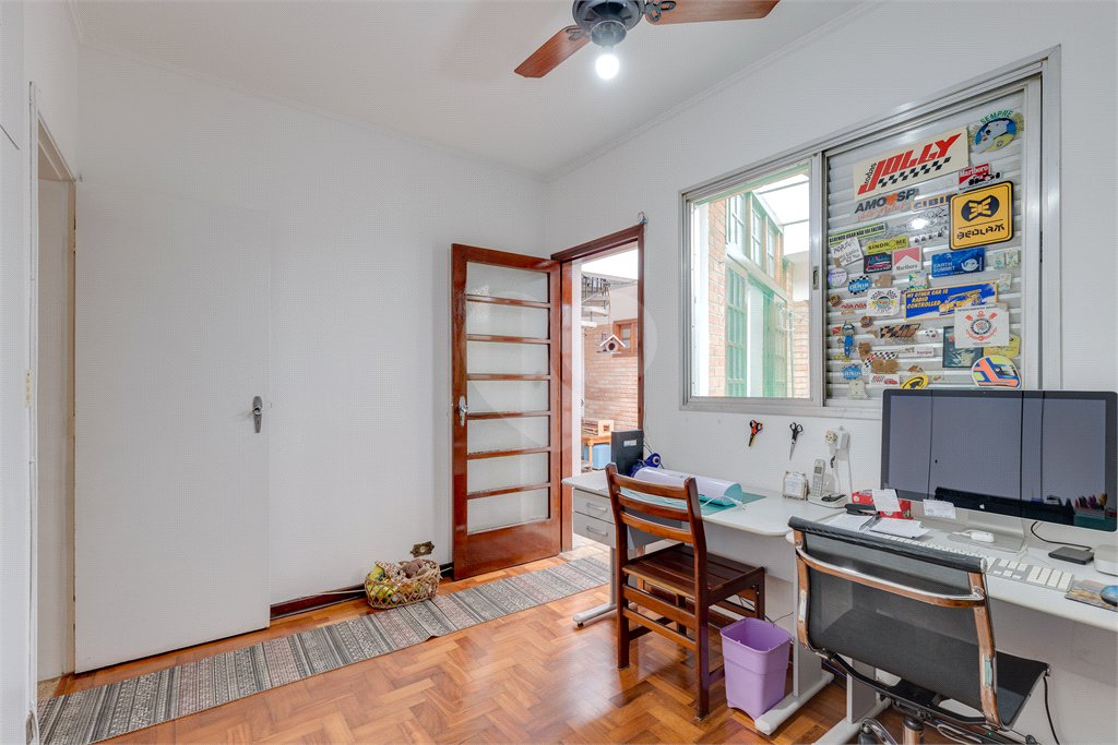 Casa de Vila à venda com 3 quartos, sendo 1 suíte, em Granja Julieta, São Paulo, SP