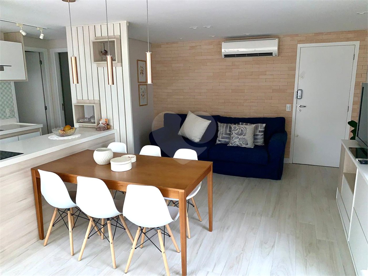 Apartamento à venda com 2 quartos, sendo 1 suíte, em Alto da Lapa, São Paulo, SP