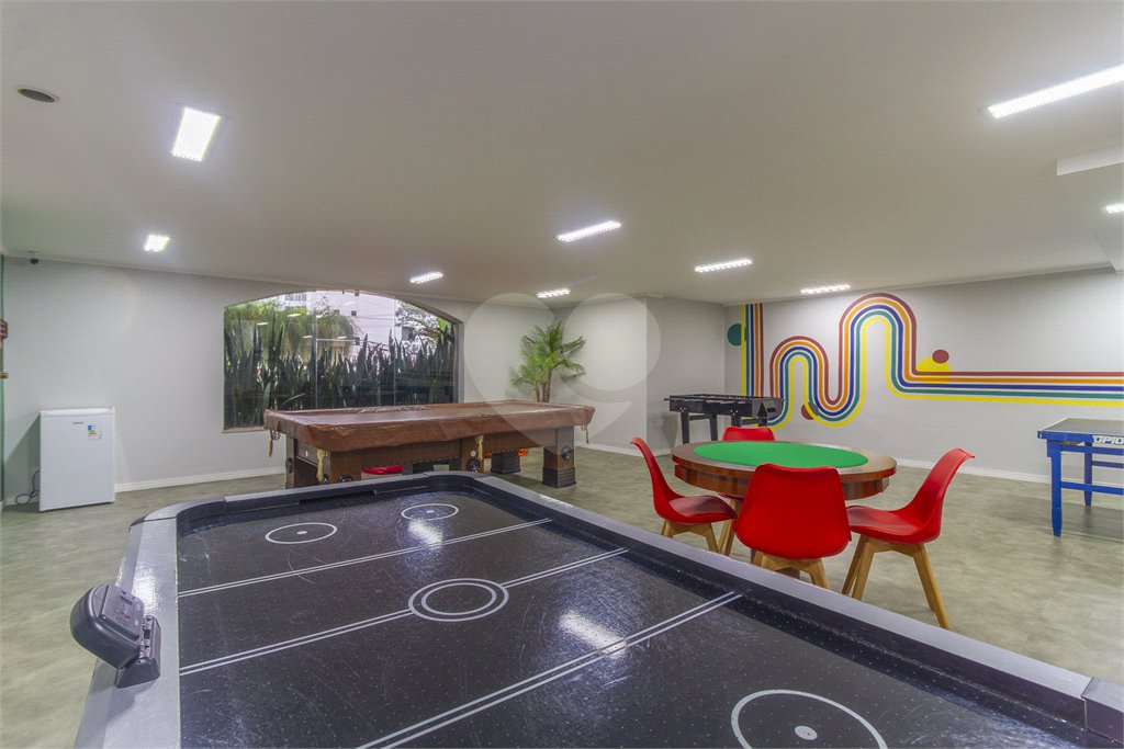 Apartamento à venda com 3 quartos, sendo 1 suíte,  em Sumarezinho, São Paulo, SP
