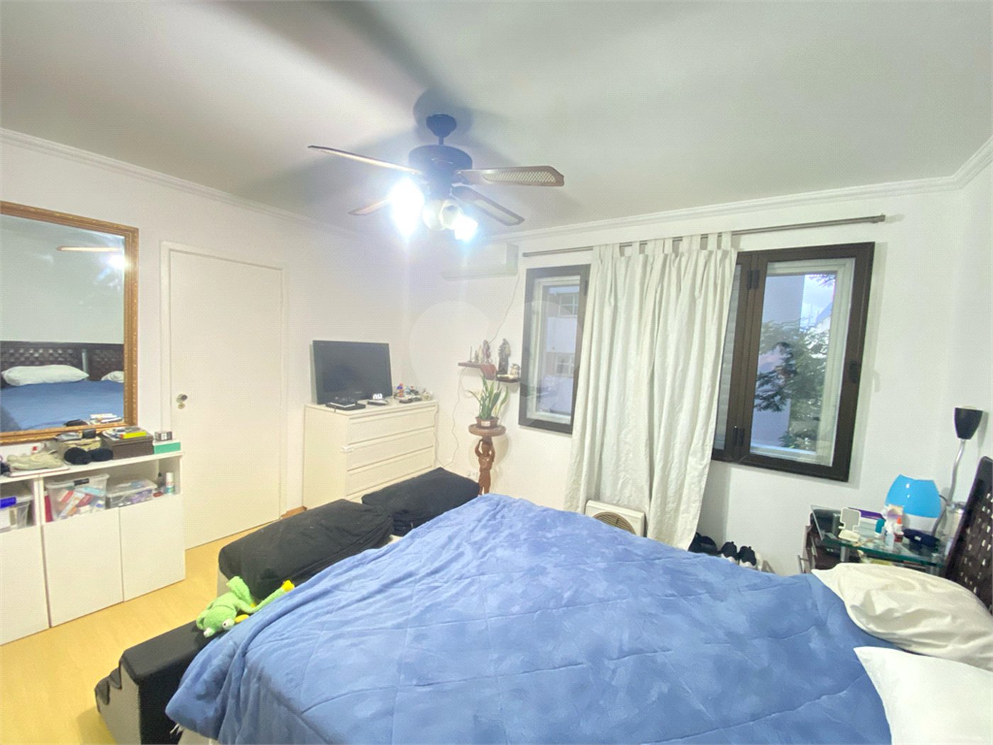 Apartamento para alugar com 4 quartos, sendo 1 suíte, em Jardim Europa, São Paulo, SP