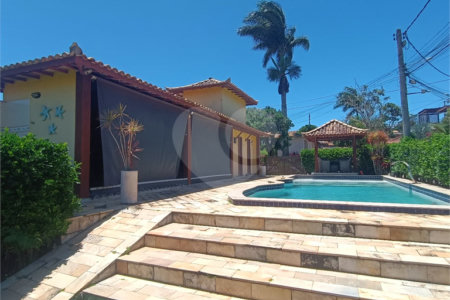 Casa à venda com 3 quartos, sendo 1 suíte, em Rasa, Armação dos Búzios, RJ