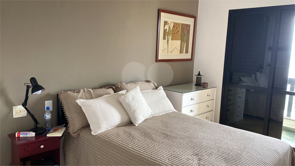 Apartamento à venda com 3 suítes em Vila Suzana, São Paulo, SP