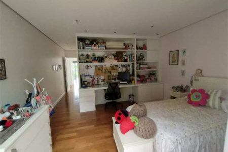 Casa à venda ou para alugar com 4 suítes no condomínio Solares Vila Europa, São Paulo - SP