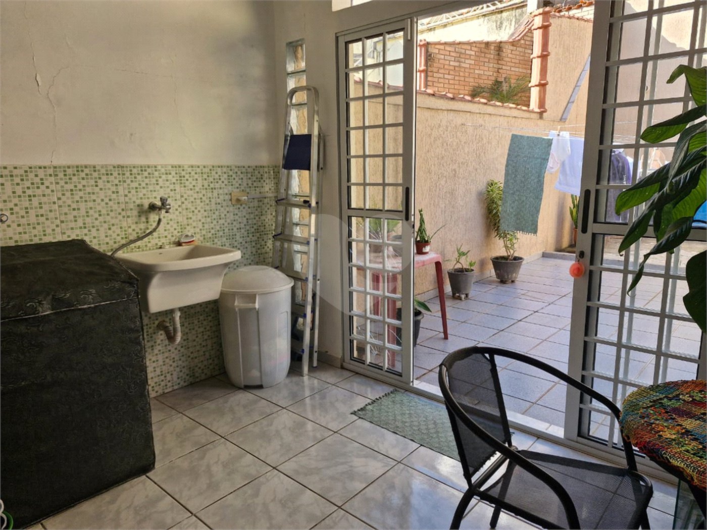 Sobrado à venda com 3 quartos, sendo 1 suíte, em Horto, São Paulo, SP