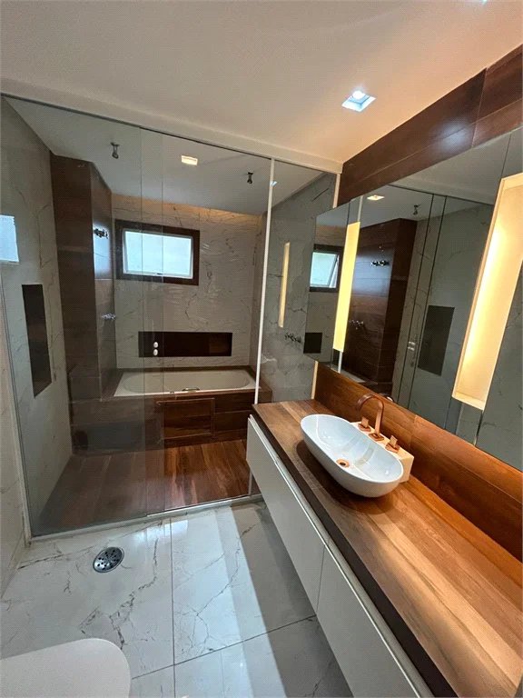 Apartamento à venda com 2 suítes em Parque do Morumbi, São Paulo, SP