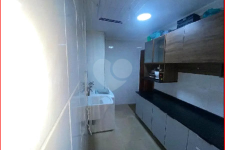 Sobrado à venda com 3 quartos, sendo 1 suíte, em Vila Nivi, São Paulo, SP