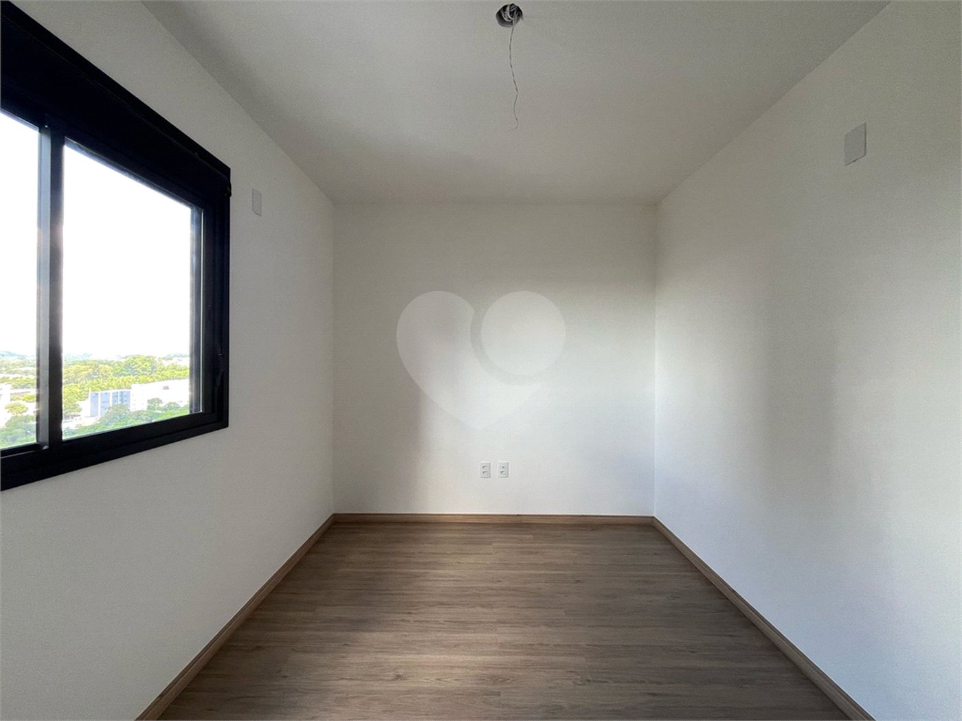 Apartamento à venda com 3 quartos, sendo 1 suíte,  em Além Ponte, Sorocaba, SP