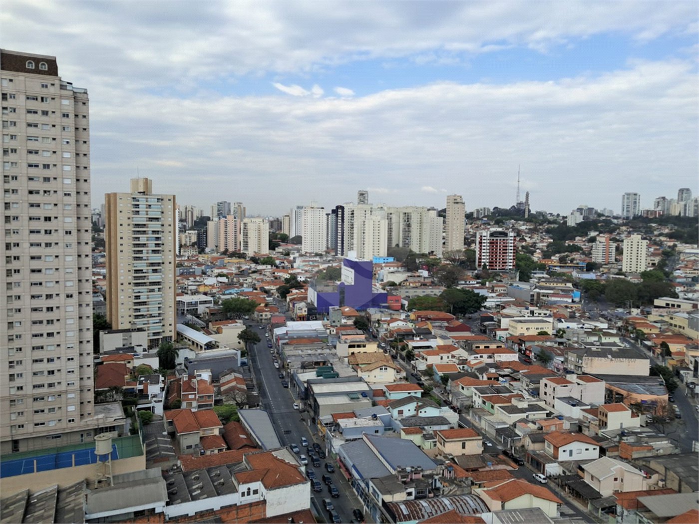 Apartamento à venda com 2 suítes em Vila Romana, São Paulo, SP