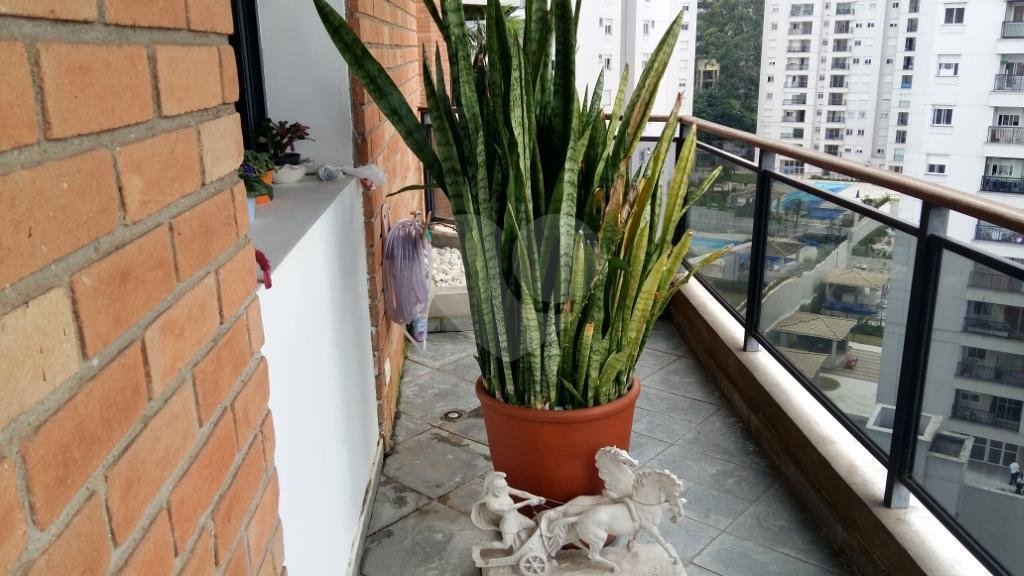 Apartamento à venda com 3 quartos, sendo 2 suítes, em Jardim Parque Morumbi, São Paulo, SP