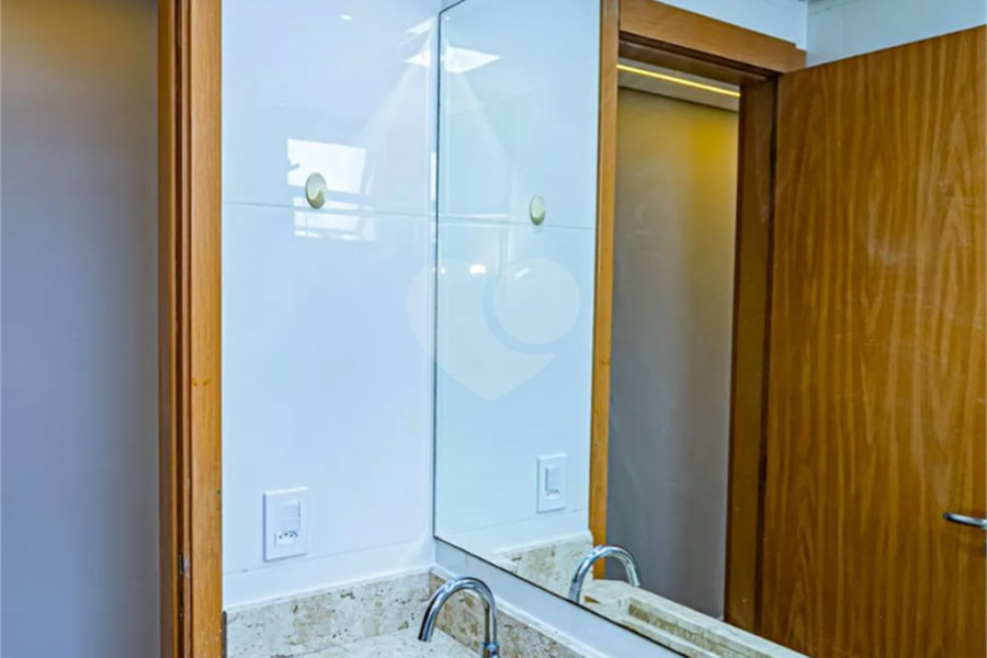 Apartamento à venda com 2 quartos em Jardim Íris, São Paulo, SP
