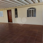 Casa de Vila à venda com 5 quartos, sendo 1 suíte, em Vila Martina, Valinhos, SP