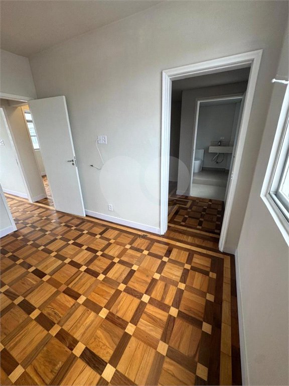 Apartamento à venda com 4 quartos, sendo 1 suíte, em Bela Vista, São Paulo, SP