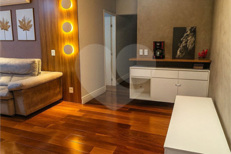 Apartamento à venda com 2 quartos, sendo 1 suíte, em Baeta Neves, São Bernardo do Campo, SP