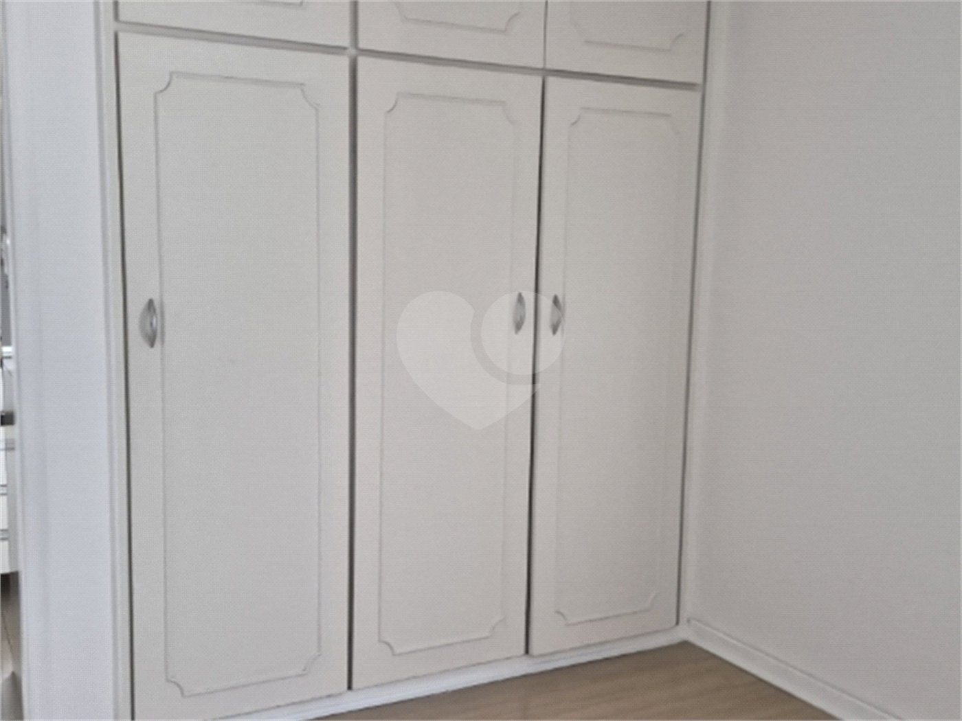 Apartamento à venda com 3 quartos, sendo 1 suíte,  em Santana, São Paulo, SP