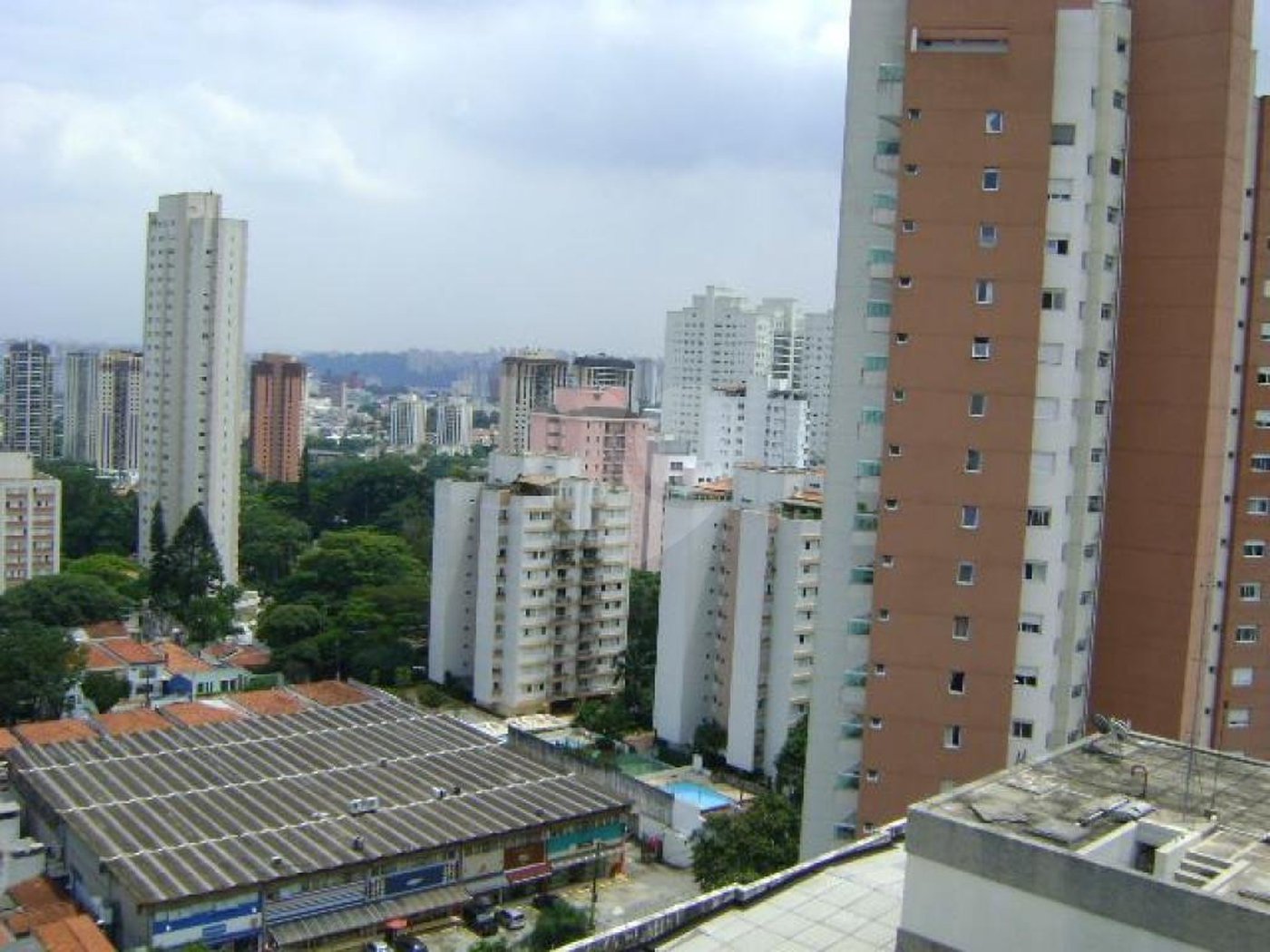 Cobertura à venda com 3 quartos, sendo 2 suítes, em Vila Sofia, São Paulo, SP