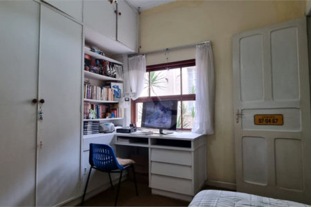 Sobrado à venda com 4 quartos, sendo 1 suíte,  em Água Branca, São Paulo, SP