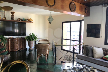 Cobertura à venda com 3 quartos, sendo 1 suíte,  em Vila Andrade, São Paulo, SP