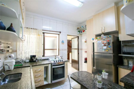 Apartamento à venda com 3 quartos, sendo 1 suíte, em Vila Assunção, Santo André, SP
