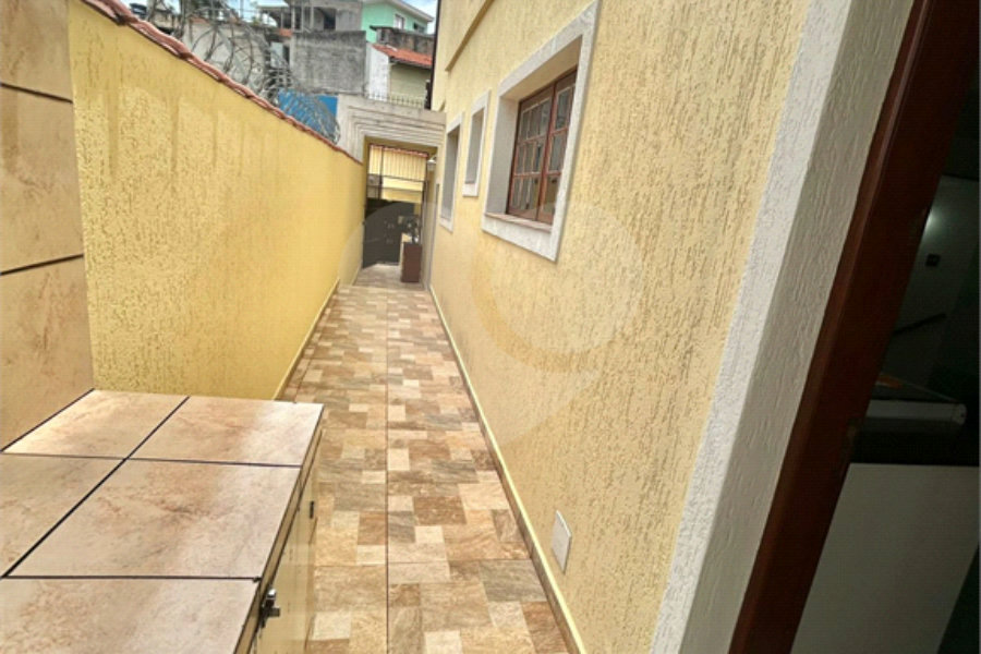 Sobrado à venda com 3 quartos, sendo 1 suíte, em Parada Inglesa, São Paulo, SP