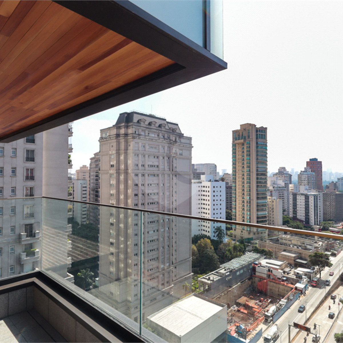 Apartamento à venda com 4 suítes em Cidade Jardim, São Paulo, SP