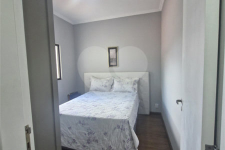 Casa à venda com 4 quartos, sendo 2 suítes, no condomínio Grape Village, Vinhedo - SP