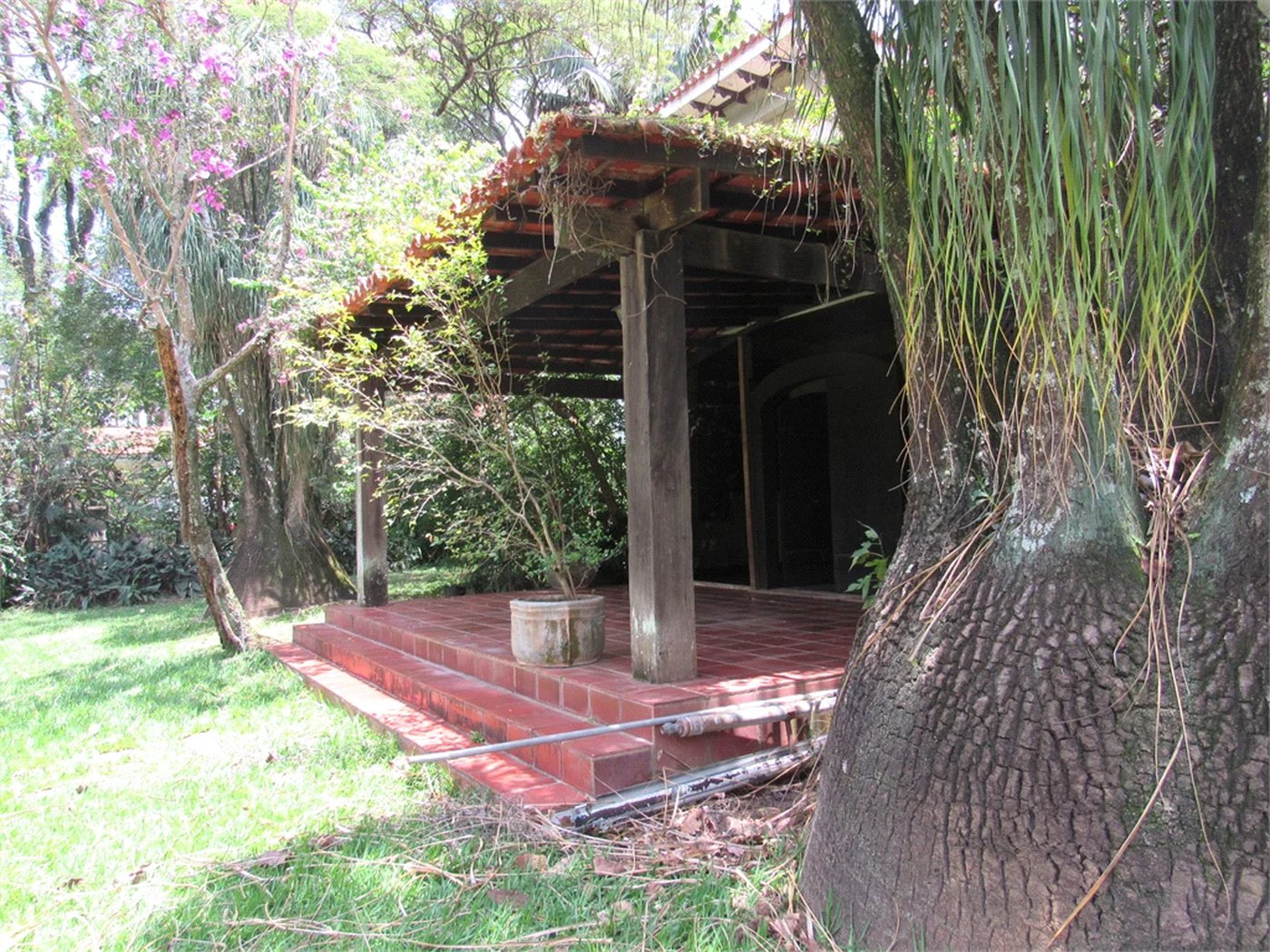 Casa à venda com 4 suítes em Jardim Guedala, São Paulo, SP