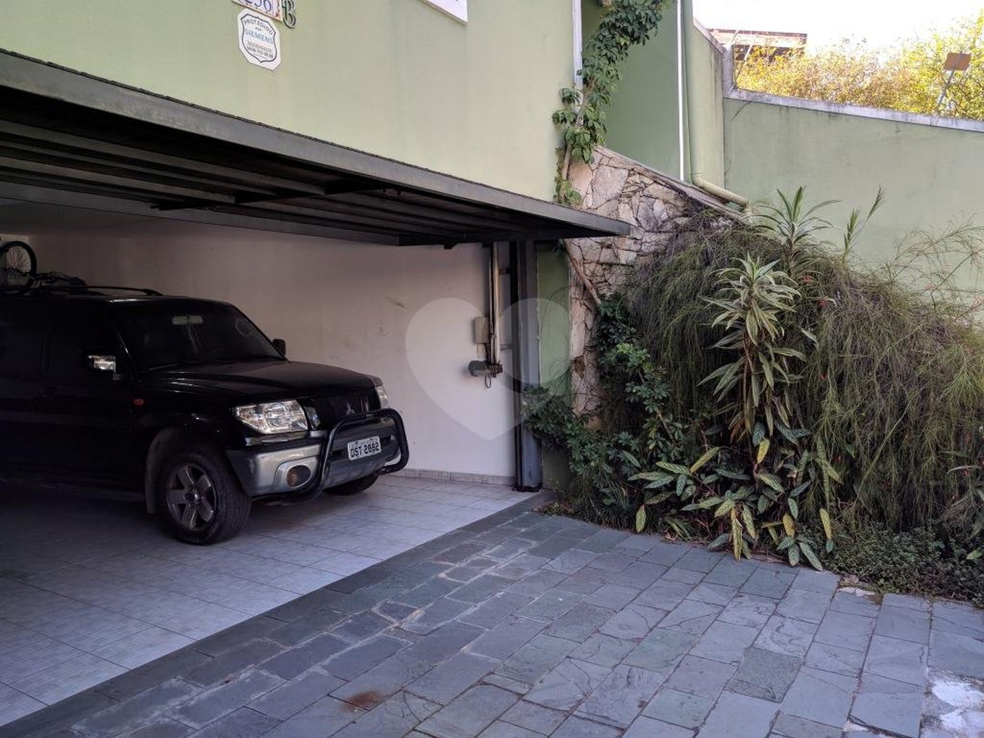 Sobrado à venda ou para alugar com 5 quartos, sendo 3 suítes, em Jardim Marajoara, São Paulo, SP
