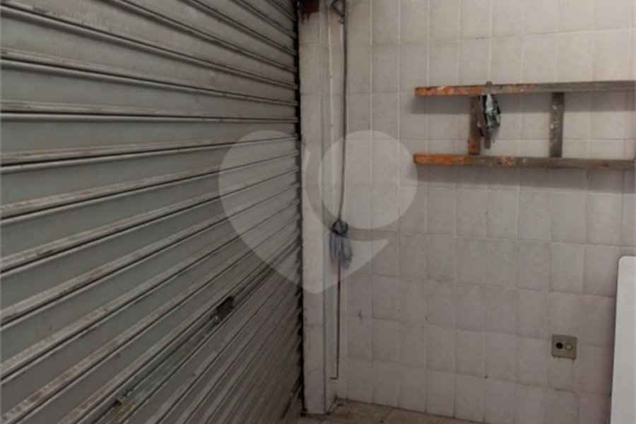 Sobrado à venda com 3 quartos em Vila Santa Maria, São Paulo, SP