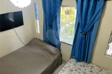Casa à venda com 2 quartos, sendo 1 suíte,  em Caminho de Búzios, Cabo Frio, RJ