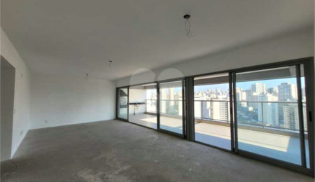 Apartamento à venda com 3 suítes em Água Branca, São Paulo, SP